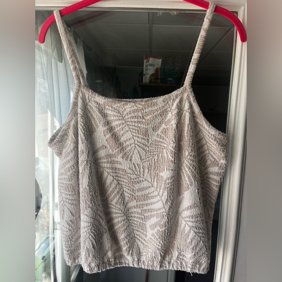 Loft Tank Top - Picture 4 of 4